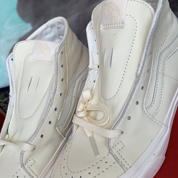 VANS SK8-HI TAPERED SOFT LEATHER MARSHMALLOW WMNS - Picture 12 of 16